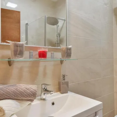 Apartmani Velic Vir Exterior photo