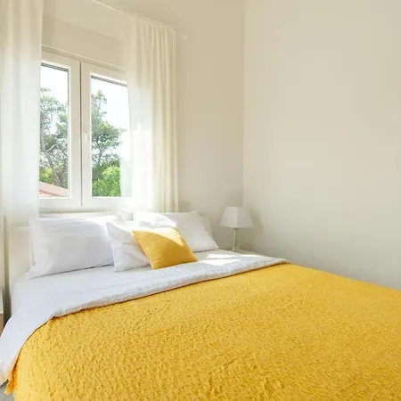 Apartmani Velic Vir Exterior photo