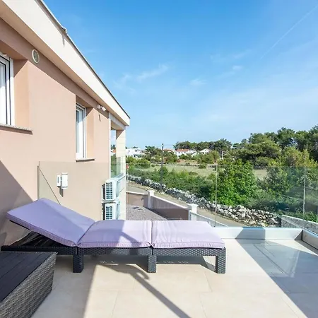 Apartmani Velic Vir Exterior photo