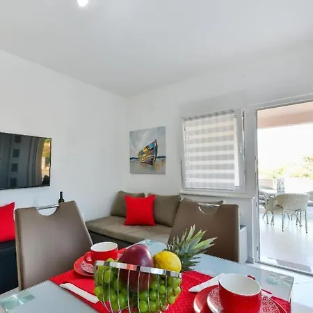 Apartmani Velic Vir Exterior photo