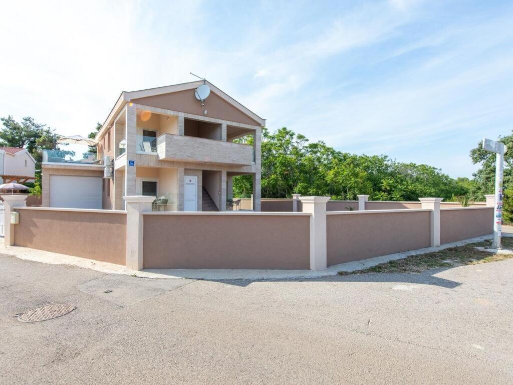 Apartment Velic Vir